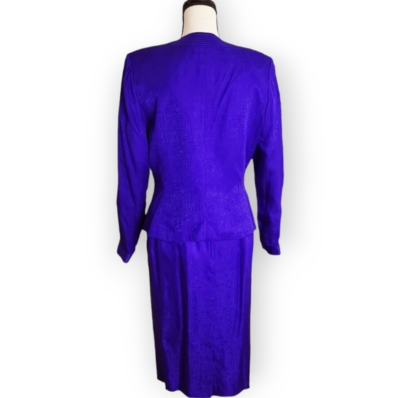 Vintage 80s Adrianna Papell Royal Blue 100% Silk 2 Piece Suit Jacket & Skirt 8 - Picture 2 of 6